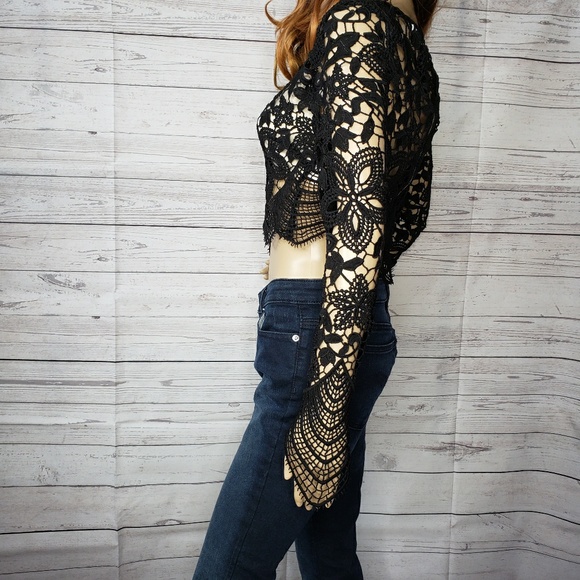 🍍 AGACI lace shirt with built in bandon Large - Picture 3 of 8